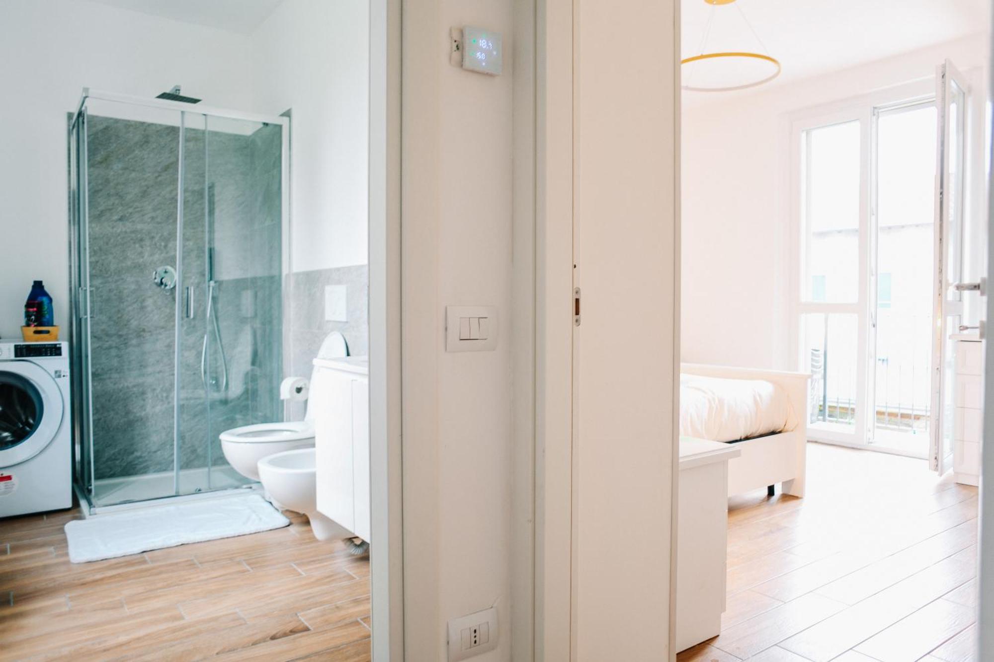 Lora Diamond Suite ,Free Parking, Self Check In,3 Côme Esterno foto